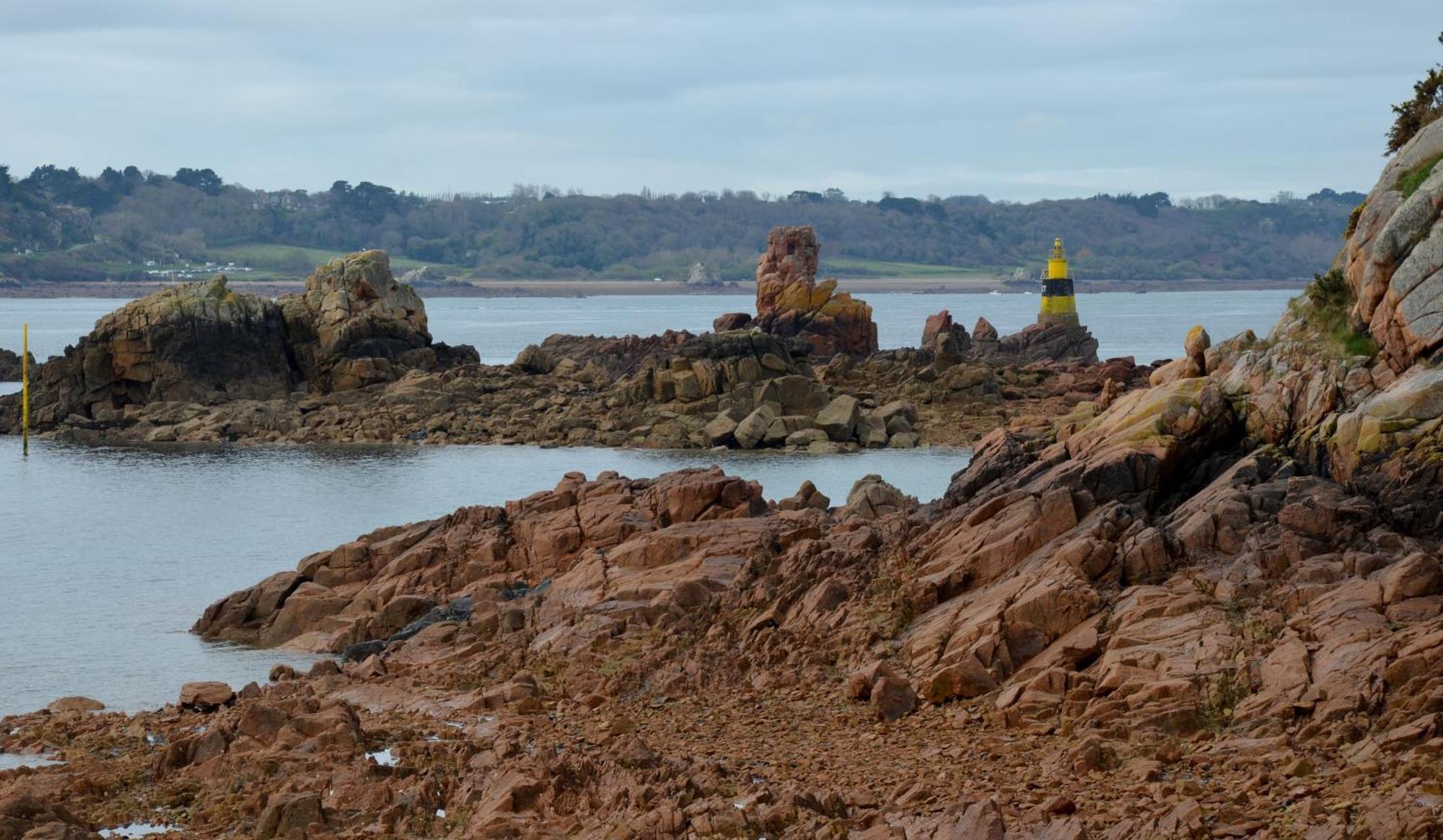 De La Sur Le Port De Plaisance De Bretagne * Lezardrieux